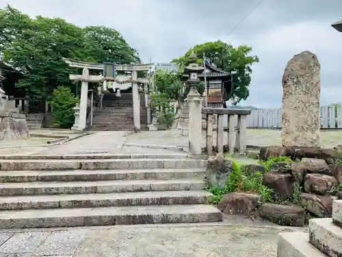 亀山八幡宮の建物その他