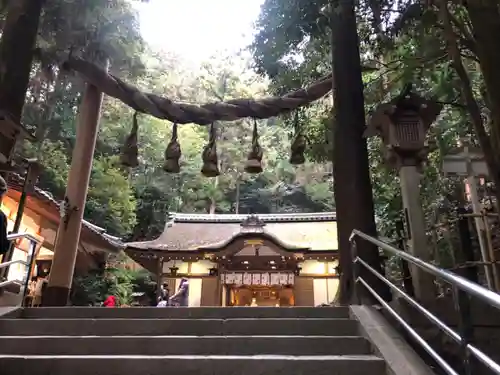 狭井坐大神荒魂神社(狭井神社)の本殿