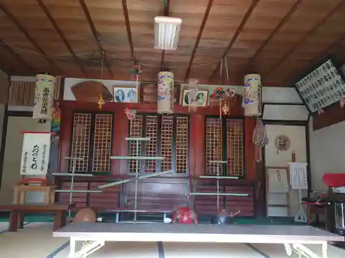 寺尾観音堂の本殿・本堂