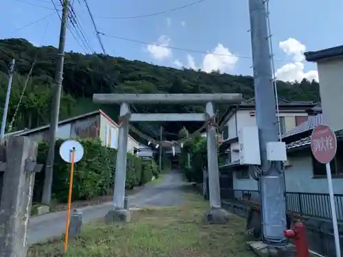 神明神社の鳥居