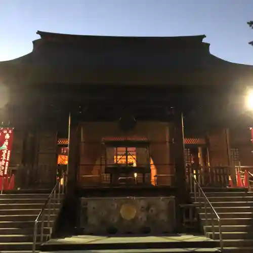 高幡不動尊　金剛寺の本殿・本堂