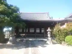 西生寺の本殿