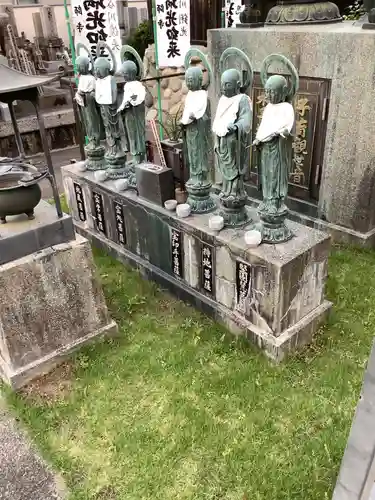 薬師寺（北外山）の地蔵