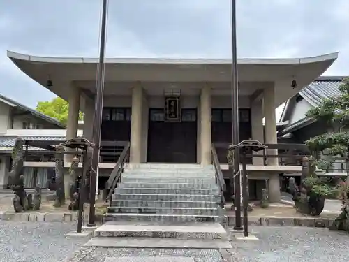 妙風寺の本殿・本堂