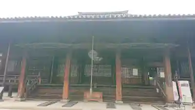 西大寺の本殿・本堂