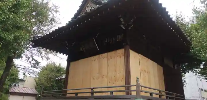 白髭神社の本殿・本堂