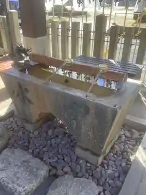 素盞男社の手水舎