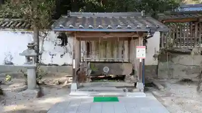 白山比咩神社の手水舎