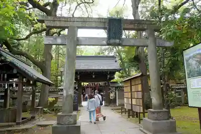 赤坂氷川神社の鳥居