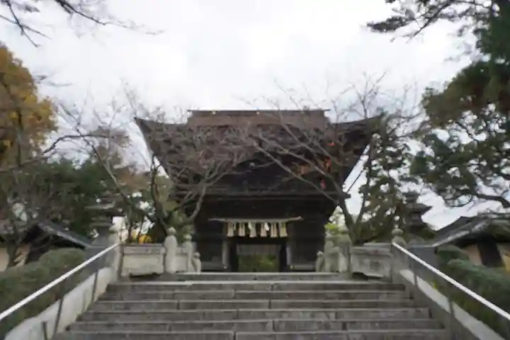 香椎宮の山門・神門
