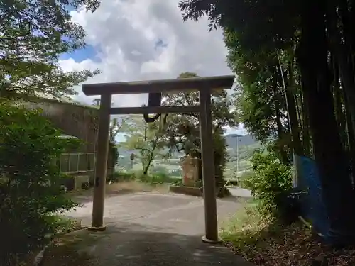 佐夜鹿神明神社の鳥居