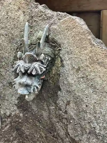 大宮八幡宮の像