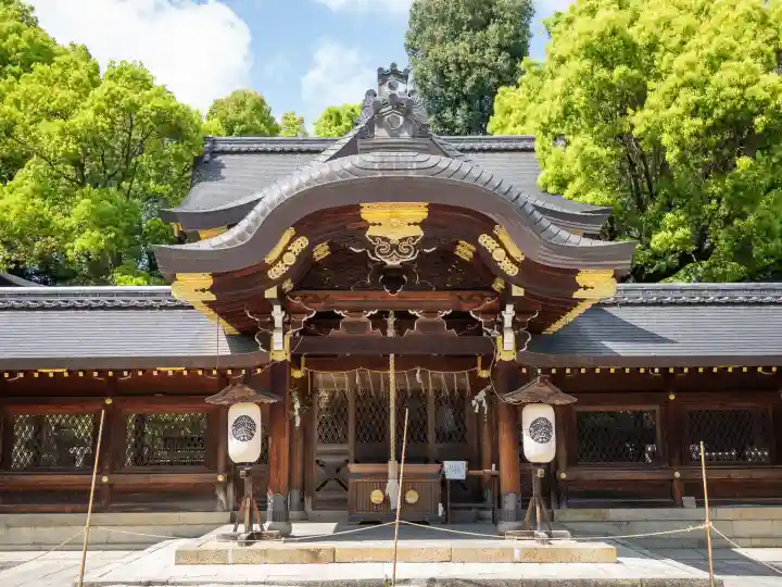今宮神社の{uncategorized: "未分類", other: "その他", undefined: "問題あり", building: "その他建物", grave: "お墓", sacred_gate: "鳥居", guardian: "狛犬", statue: "像", buddha: "仏像", history: "歴史", nature: "自然", garden: "庭園", animal: "動物", pagoda: "塔", temizu: "手水舎", mountain_gate: "山門・神門", sanctuary: "本殿・本堂", subordinate: "末社・摂社", art: "芸術", scenery: "景色", jizo: "地蔵", ema: "絵馬", goshuin: "御朱印", omikuji: "おみくじ", items: "授与品その他", amulet: "お守り", goshuincho: "御朱印帳", eats: "食事", festival: "お祭り", votive_dance: "神楽", shichigosan: "七五三参", wedding: "結婚式", experience: "体験その他", initially: "初詣", around: "周辺", anti_infection: "感染症対策"}