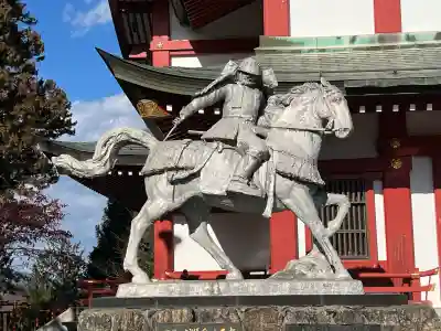 武蔵御嶽神社の{uncategorized: "未分類", other: "その他", undefined: "問題あり", building: "その他建物", grave: "お墓", sacred_gate: "鳥居", guardian: "狛犬", statue: "像", buddha: "仏像", history: "歴史", nature: "自然", garden: "庭園", animal: "動物", pagoda: "塔", temizu: "手水舎", mountain_gate: "山門・神門", sanctuary: "本殿・本堂", subordinate: "末社・摂社", art: "芸術", scenery: "景色", jizo: "地蔵", ema: "絵馬", goshuin: "御朱印", omikuji: "おみくじ", items: "授与品その他", amulet: "お守り", goshuincho: "御朱印帳", eats: "食事", festival: "お祭り", votive_dance: "神楽", shichigosan: "七五三参", wedding: "結婚式", experience: "体験その他", initially: "初詣", around: "周辺", anti_infection: "感染症対策"}
