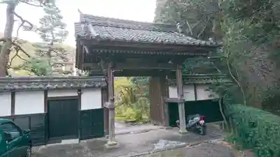 妙照寺の山門・神門