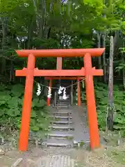 阿寒湖稲荷神社(北海道)