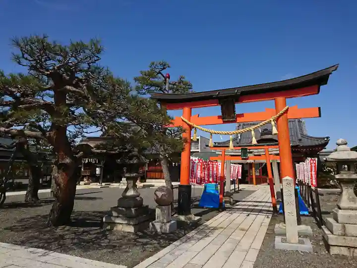 豊国神社の鳥居