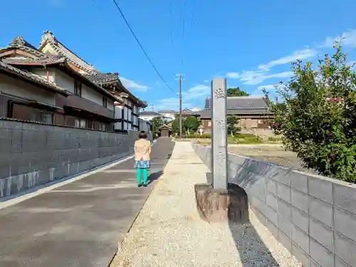 法性寺の山門