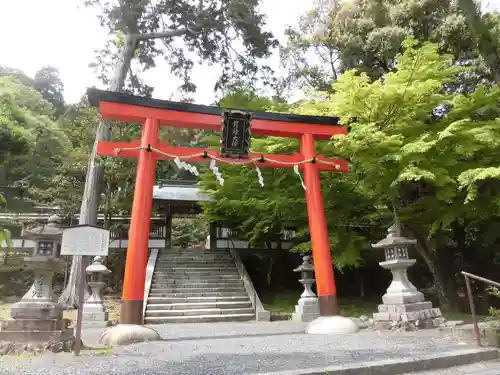 月読神社（松尾大社摂社）の鳥居