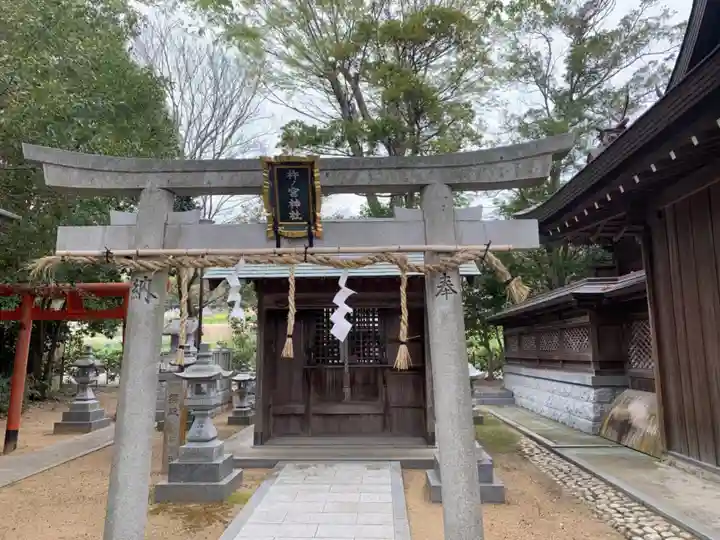 顕宗仁賢神社の末社・摂社