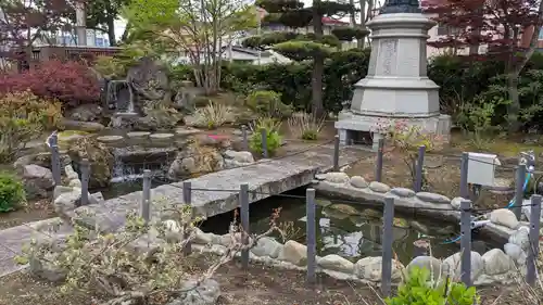 法華寺の庭園