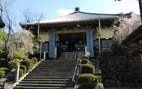 本佛寺の本殿・本堂