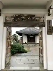 長伝寺の山門