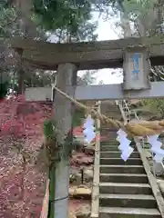 滑川神社 - 仕事と子どもの守り神の鳥居