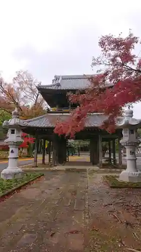 文殊寺の山門