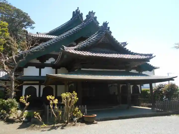 龍口寺の本殿・本堂