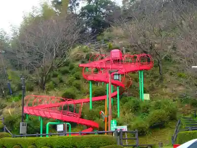 烏止野神社の周辺