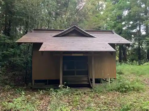 八幡神社の本殿・本堂