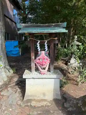 片埜神社の{uncategorized: "未分類", other: "その他", undefined: "問題あり", building: "その他建物", grave: "お墓", sacred_gate: "鳥居", guardian: "狛犬", statue: "像", buddha: "仏像", history: "歴史", nature: "自然", garden: "庭園", animal: "動物", pagoda: "塔", temizu: "手水舎", mountain_gate: "山門・神門", sanctuary: "本殿・本堂", subordinate: "末社・摂社", art: "芸術", scenery: "景色", jizo: "地蔵", ema: "絵馬", goshuin: "御朱印", omikuji: "おみくじ", items: "授与品その他", amulet: "お守り", goshuincho: "御朱印帳", eats: "食事", festival: "お祭り", votive_dance: "神楽", shichigosan: "七五三参", wedding: "結婚式", experience: "体験その他", initially: "初詣", around: "周辺", anti_infection: "感染症対策"}