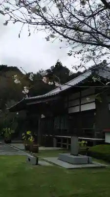 光恩寺の本殿・本堂