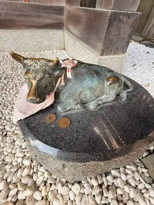 赤羽八幡神社の{uncategorized: "未分類", other: "その他", undefined: "問題あり", building: "その他建物", grave: "お墓", sacred_gate: "鳥居", guardian: "狛犬", statue: "像", buddha: "仏像", history: "歴史", nature: "自然", garden: "庭園", animal: "動物", pagoda: "塔", temizu: "手水舎", mountain_gate: "山門・神門", sanctuary: "本殿・本堂", subordinate: "末社・摂社", art: "芸術", scenery: "景色", jizo: "地蔵", ema: "絵馬", goshuin: "御朱印", omikuji: "おみくじ", items: "授与品その他", amulet: "お守り", goshuincho: "御朱印帳", eats: "食事", festival: "お祭り", votive_dance: "神楽", shichigosan: "七五三参", wedding: "結婚式", experience: "体験その他", initially: "初詣", around: "周辺", anti_infection: "感染症対策"}