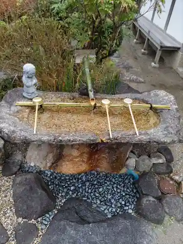 十輪院の手水舎