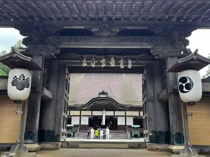 高野山金剛峯寺の山門・神門