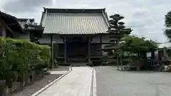 実相寺の本殿