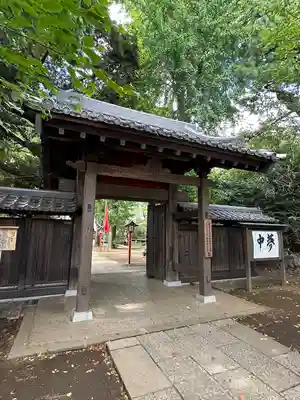 明王院（満願寺別院）の山門・神門