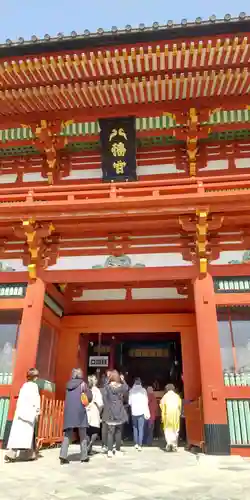 鶴岡八幡宮の本殿・本堂