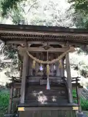 染羽天石勝神社の末社