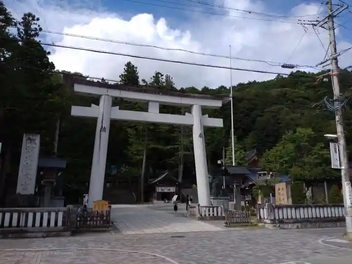 諏訪大社(長野県)