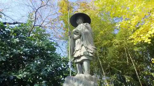 長久寺の像