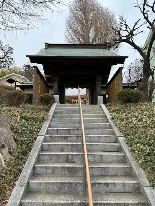 西勝寺の山門