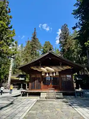 諏訪大社下社春宮の{uncategorized: "未分類", other: "その他", undefined: "問題あり", building: "その他建物", grave: "お墓", sacred_gate: "鳥居", guardian: "狛犬", statue: "像", buddha: "仏像", history: "歴史", nature: "自然", garden: "庭園", animal: "動物", pagoda: "塔", temizu: "手水舎", mountain_gate: "山門・神門", sanctuary: "本殿・本堂", subordinate: "末社・摂社", art: "芸術", scenery: "景色", jizo: "地蔵", ema: "絵馬", goshuin: "御朱印", omikuji: "おみくじ", items: "授与品その他", amulet: "お守り", goshuincho: "御朱印帳", eats: "食事", festival: "お祭り", votive_dance: "神楽", shichigosan: "七五三参", wedding: "結婚式", experience: "体験その他", initially: "初詣", around: "周辺", anti_infection: "感染症対策"}