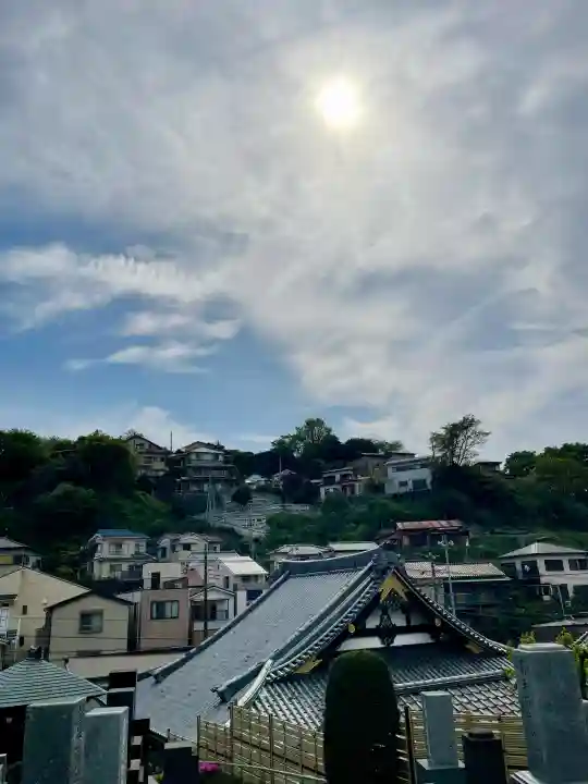 長源寺の{uncategorized: "未分類", other: "その他", undefined: "問題あり", building: "その他建物", grave: "お墓", sacred_gate: "鳥居", guardian: "狛犬", statue: "像", buddha: "仏像", history: "歴史", nature: "自然", garden: "庭園", animal: "動物", pagoda: "塔", temizu: "手水舎", mountain_gate: "山門・神門", sanctuary: "本殿・本堂", subordinate: "末社・摂社", art: "芸術", scenery: "景色", jizo: "地蔵", ema: "絵馬", goshuin: "御朱印", omikuji: "おみくじ", items: "授与品その他", amulet: "お守り", goshuincho: "御朱印帳", eats: "食事", festival: "お祭り", votive_dance: "神楽", shichigosan: "七五三参", wedding: "結婚式", experience: "体験その他", initially: "初詣", around: "周辺", anti_infection: "感染症対策"}