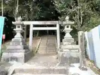 殿岡神社の鳥居