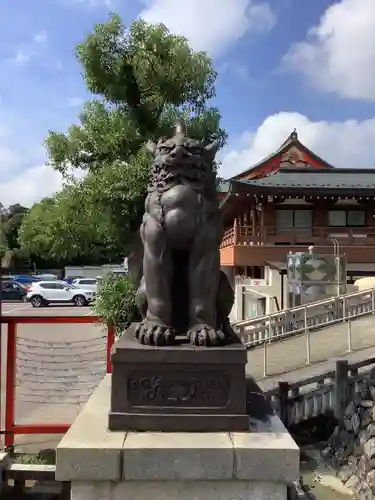 成田山名古屋別院大聖寺(犬山成田山)の狛犬