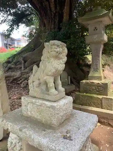 上下諏訪神社の狛犬