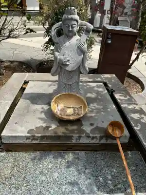太上神社の{uncategorized: "未分類", other: "その他", undefined: "問題あり", building: "その他建物", grave: "お墓", sacred_gate: "鳥居", guardian: "狛犬", statue: "像", buddha: "仏像", history: "歴史", nature: "自然", garden: "庭園", animal: "動物", pagoda: "塔", temizu: "手水舎", mountain_gate: "山門・神門", sanctuary: "本殿・本堂", subordinate: "末社・摂社", art: "芸術", scenery: "景色", jizo: "地蔵", ema: "絵馬", goshuin: "御朱印", omikuji: "おみくじ", items: "授与品その他", amulet: "お守り", goshuincho: "御朱印帳", eats: "食事", festival: "お祭り", votive_dance: "神楽", shichigosan: "七五三参", wedding: "結婚式", experience: "体験その他", initially: "初詣", around: "周辺", anti_infection: "感染症対策"}